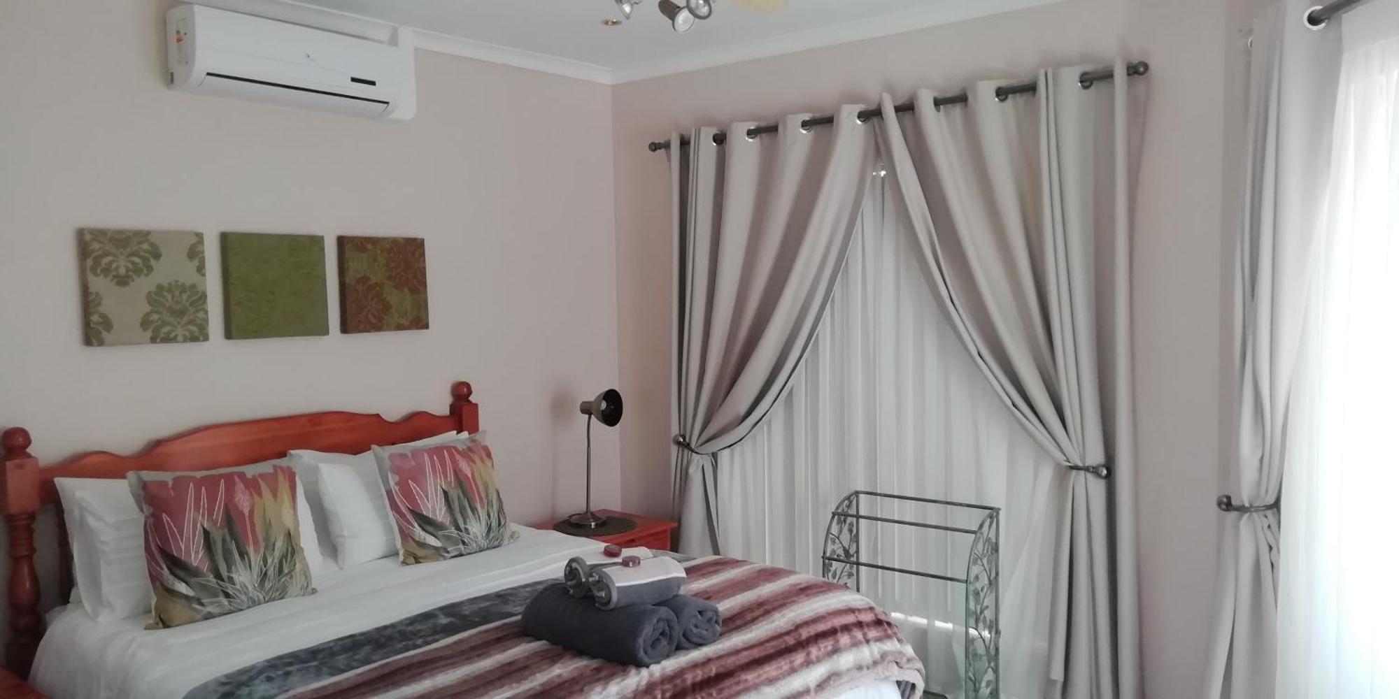 Oudtshoorn Guest House Oda fotoğraf